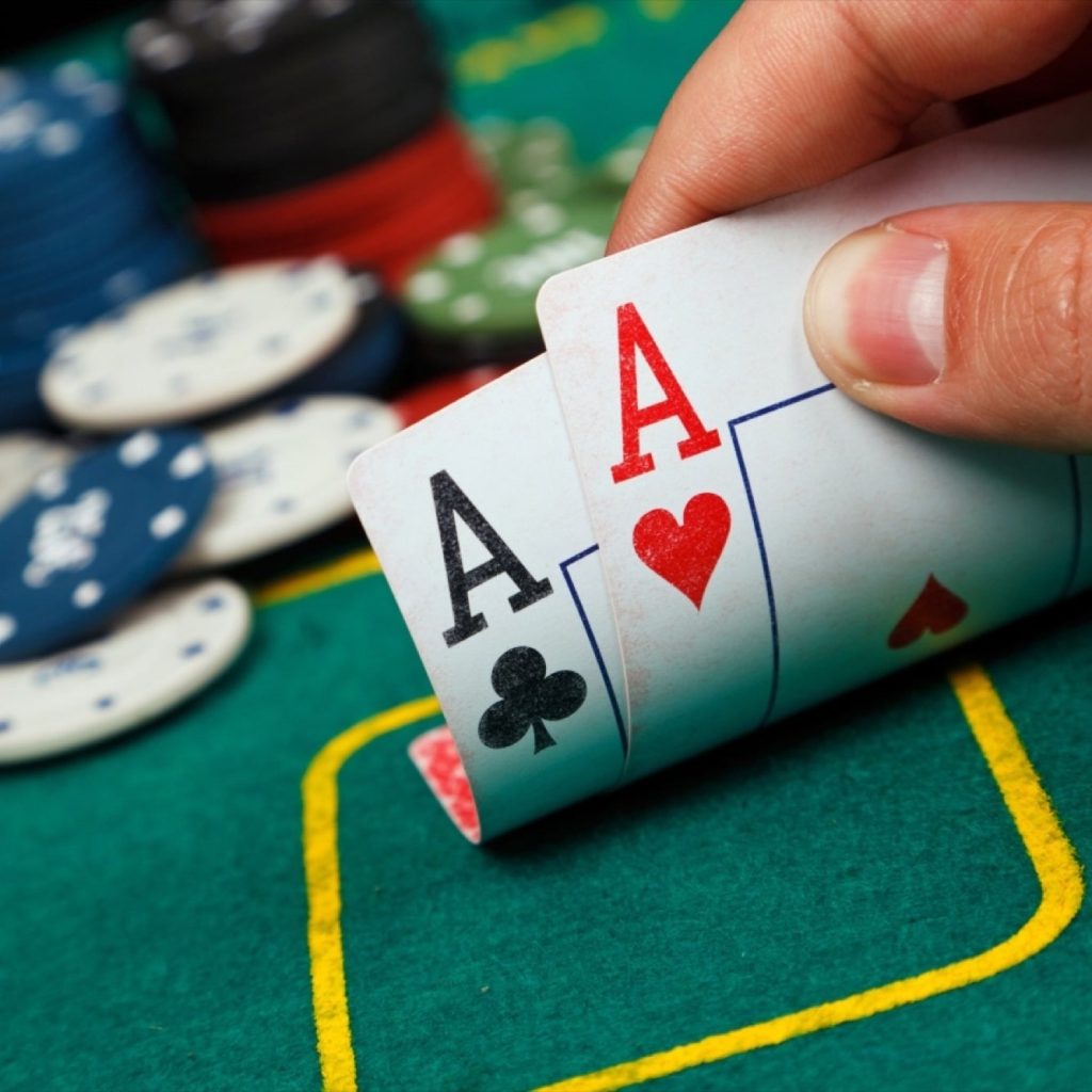 online poker gambling